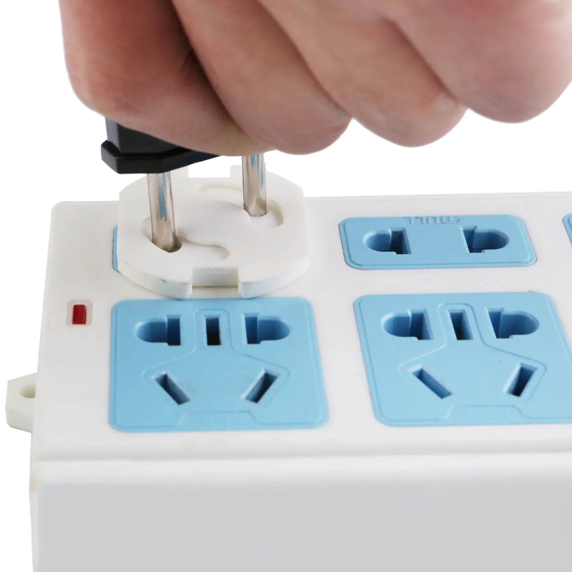 Cache prise bébé plastique ABS sans BPA résistant chocs protection multiprise électrique sécurité enfant durable